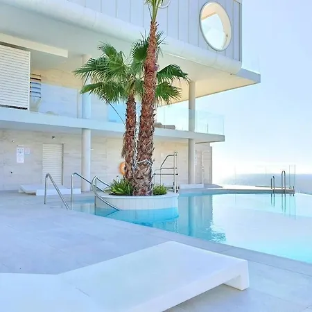 Апартаменты Luxury 3 Bed&2bath Modern Flat *