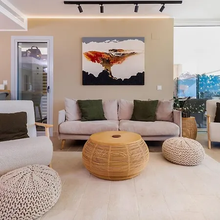 Luxury 3 Bed&2bath Modern Flat Apartment